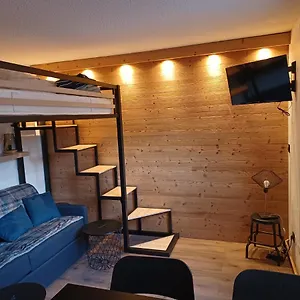 https://studio-cosy-et-chaleureux.hotels-rhonealpes.com